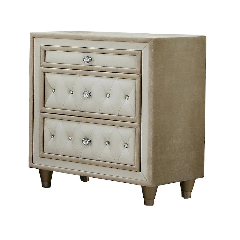 Justine Ivory and Camel Tufted 4-piece Bedroom Set