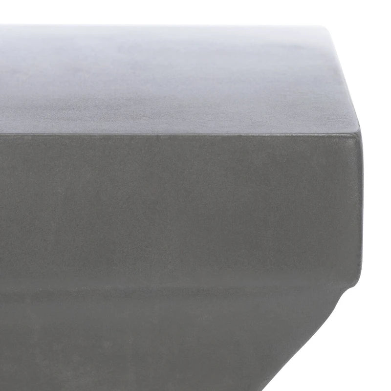 SAFAVIEH Selvaggia Concrete Indoor/ Outdoor Accent Table - 13.7 x13.7 x17.7  - 14Wx14Dx18H
