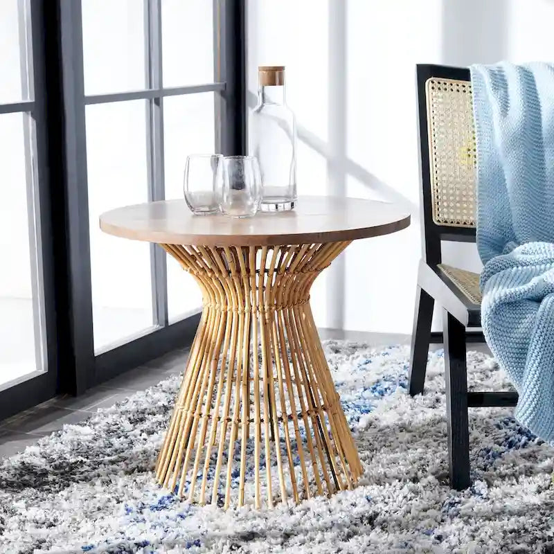 SAFAVIEH Abigail Coastal Round Accent Table - 23  W x 23  L x 20.1  H - 23Wx23Dx20H