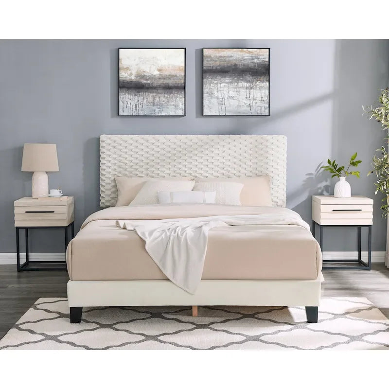 Roundhill Furniture Findlay 3-Piece Bedroom Set in White Dove